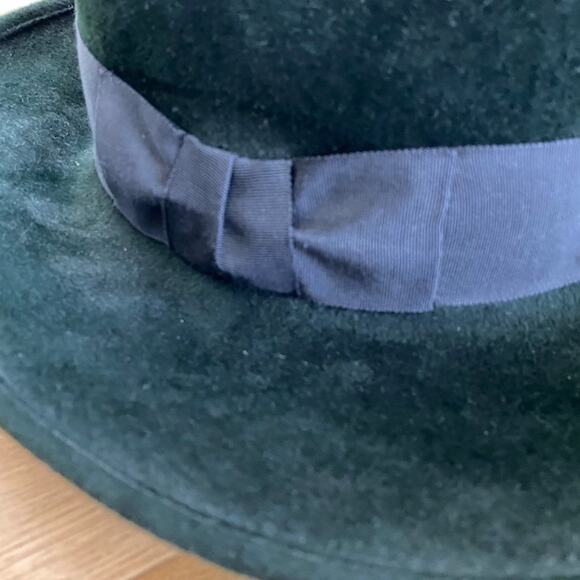 Eric Javits - Wool Zora Felt Fedora Hat in Forest Green - Picture 2 of 6